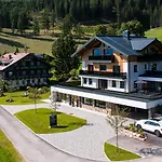 Brandhof Apartment *