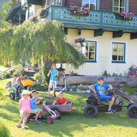 Brandhof Lejlighed *